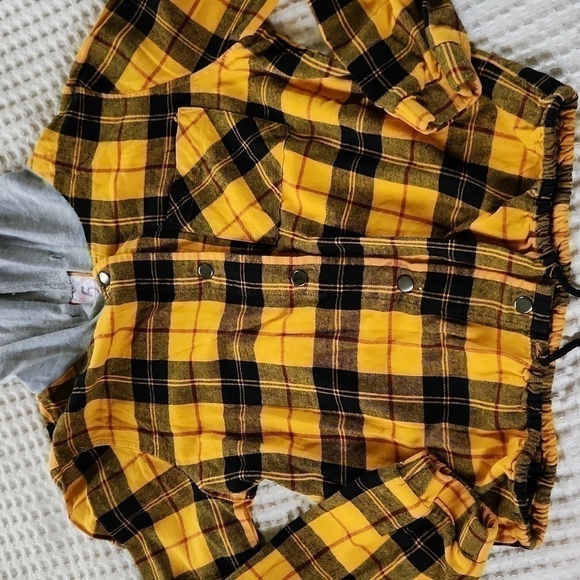 Yellow Black Jacket with hoodie Shacket Flannel - Picture 6 of 8